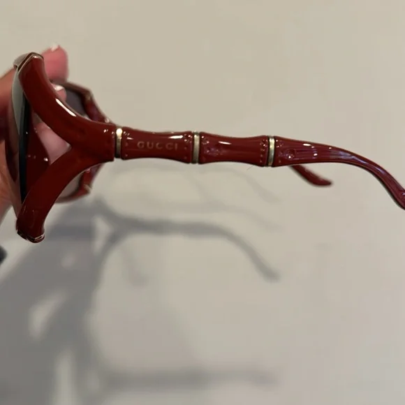 Gucci Red Sunglasses - Picture 3 of 9